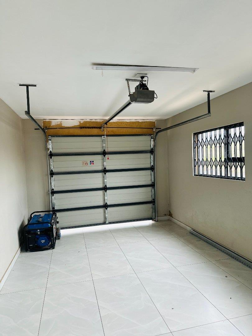 4 Bedroom Property for Sale in Hartbeespoort North West